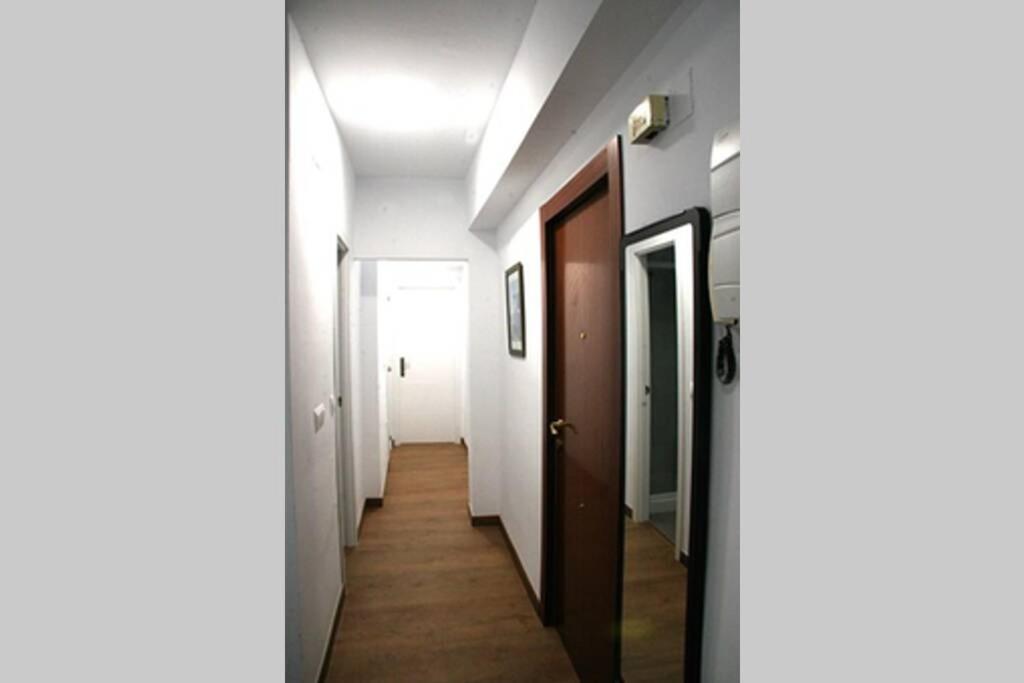 Lovely Apartment In The Centre Wifi Granada Bagian luar foto