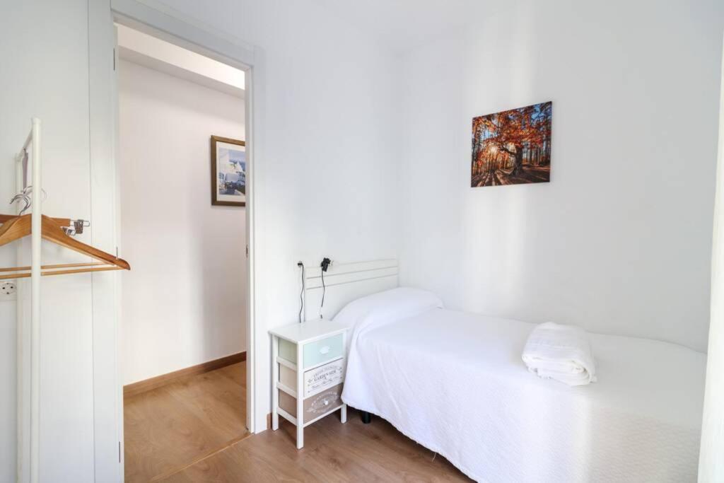 Lovely Apartment In The Centre Wifi Granada Bagian luar foto